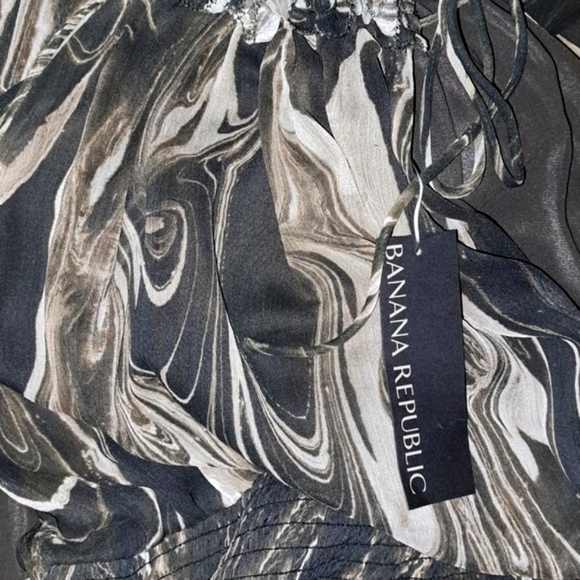 Banana Republic NWTs Halter Maxi Dress - Picture 6 of 7